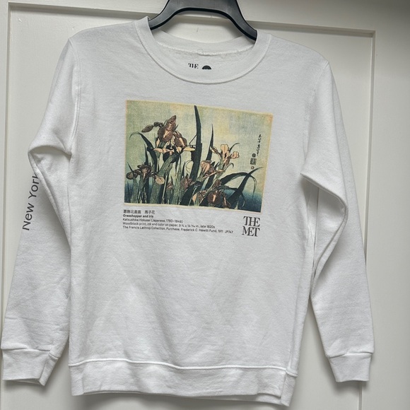 The Met Youth Graphic Sweatshirt - Picture 1 of 4